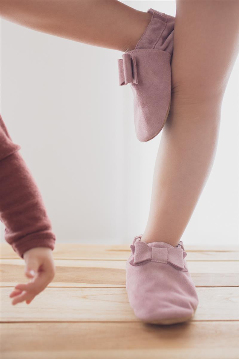 Lauflernschuhe Schleife altrosa Lauflernschuhe Schleife altrosa, Bekleidung, Schuhwerk, Schuh, Sneaker